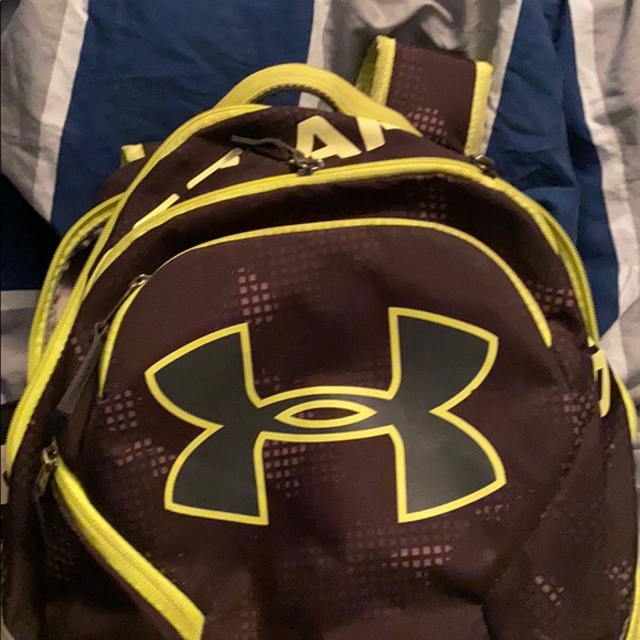 Under Armour Backpack - Picture 2 of 3